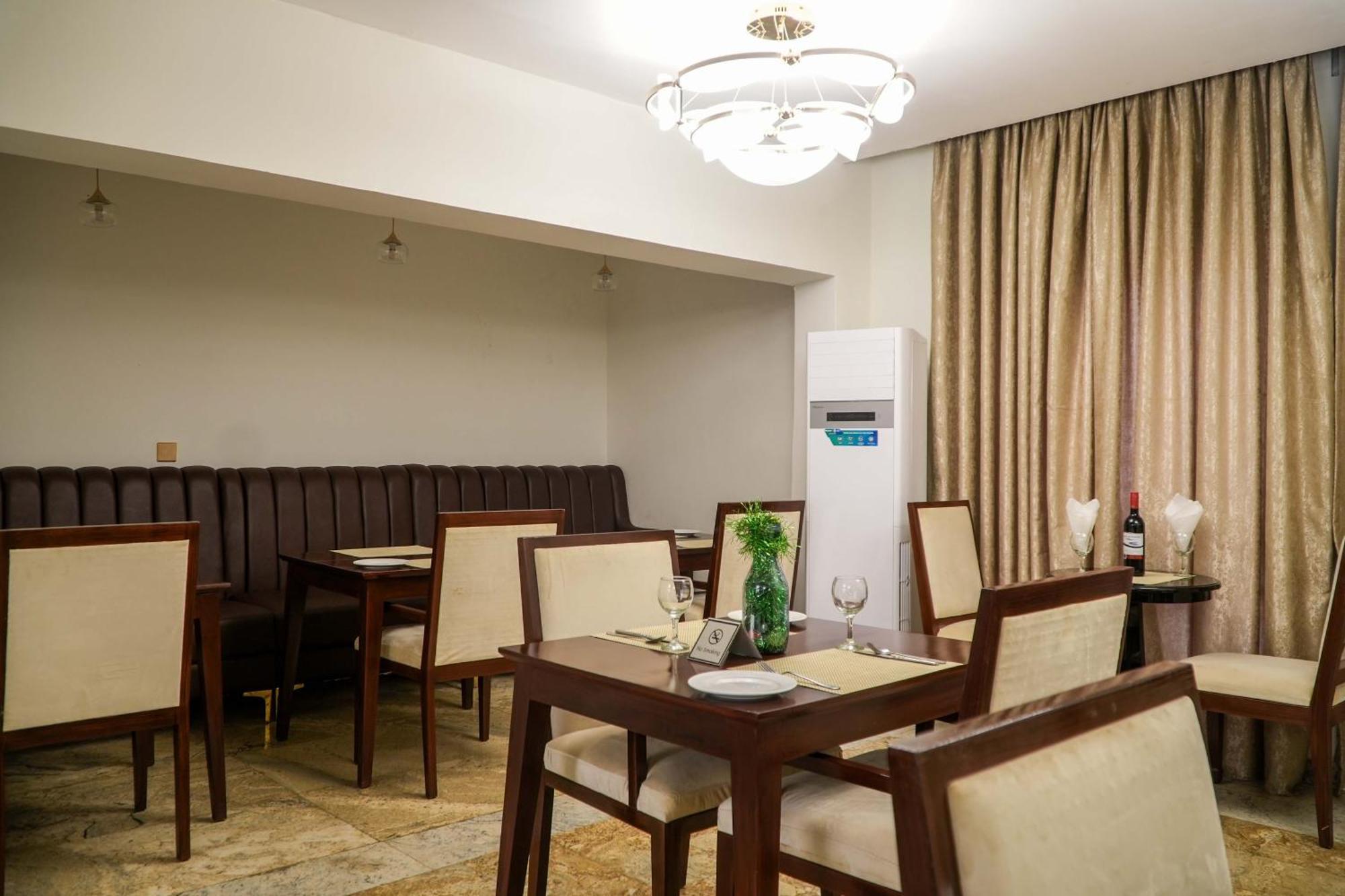 Amor Hotels Abuja Exterior foto